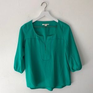 Cooper & Ella Green Top Size Small